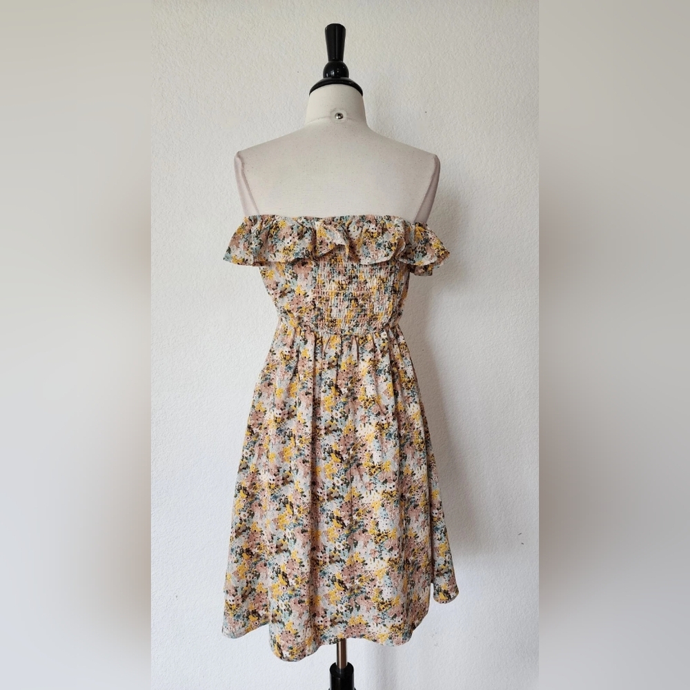 Floral Off-Shoulder Dress - Picture 4 of 4